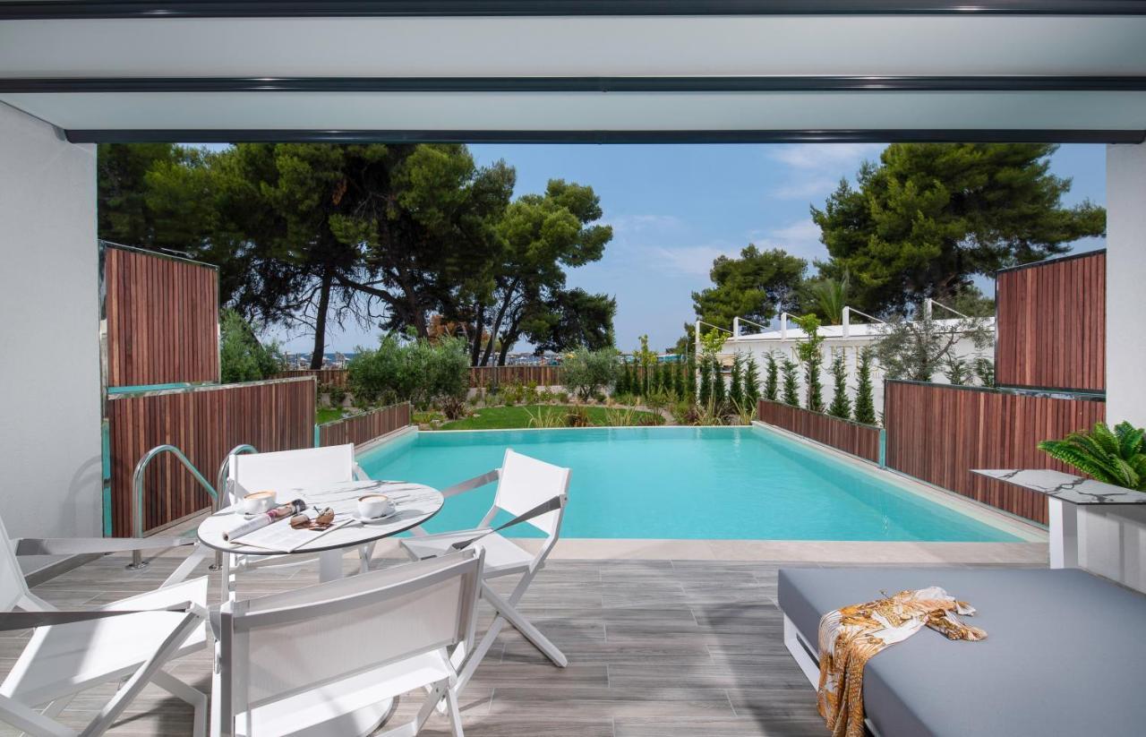 Lagomandra Luxury Suites With Private Pools Nikiti  Extérieur photo