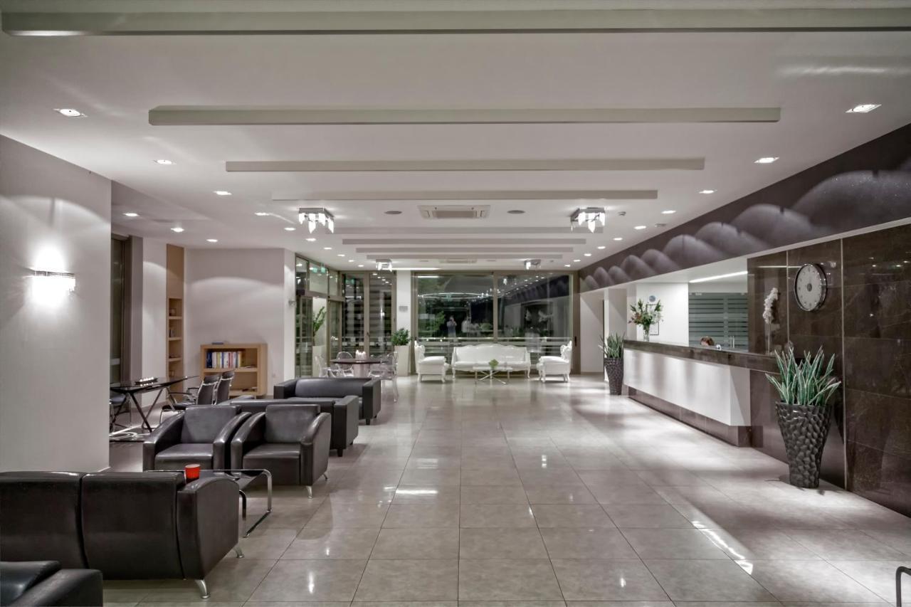 Lagomandra Luxury Suites With Private Pools Nikiti  Extérieur photo