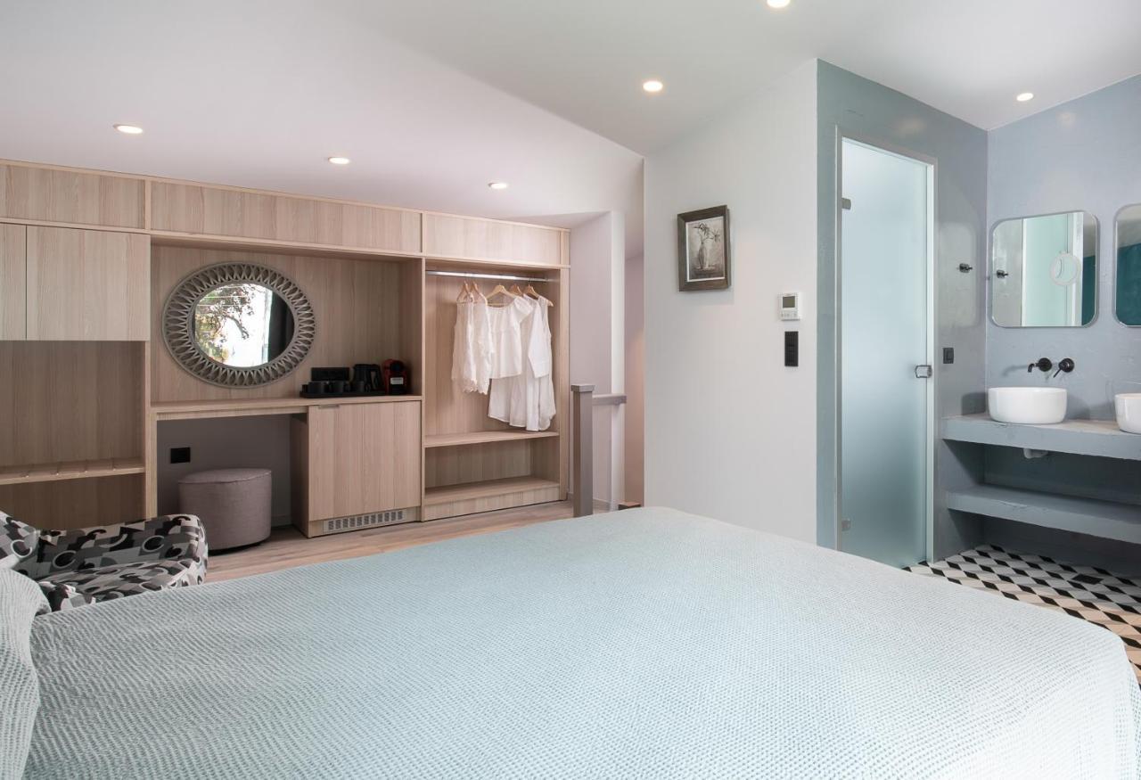 Lagomandra Luxury Suites With Private Pools Nikiti  Extérieur photo