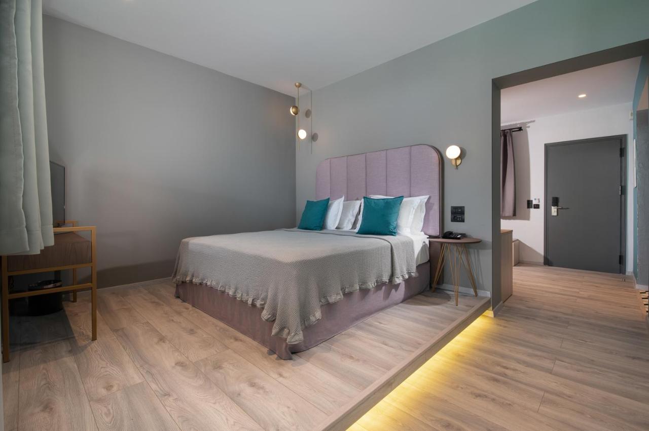 Lagomandra Luxury Suites With Private Pools Nikiti  Extérieur photo