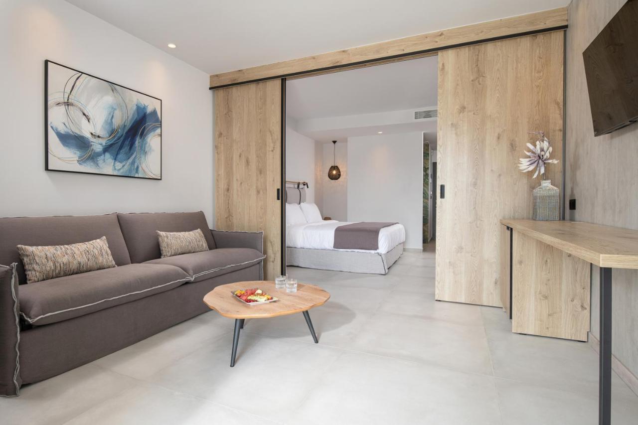 Lagomandra Luxury Suites With Private Pools Nikiti  Extérieur photo