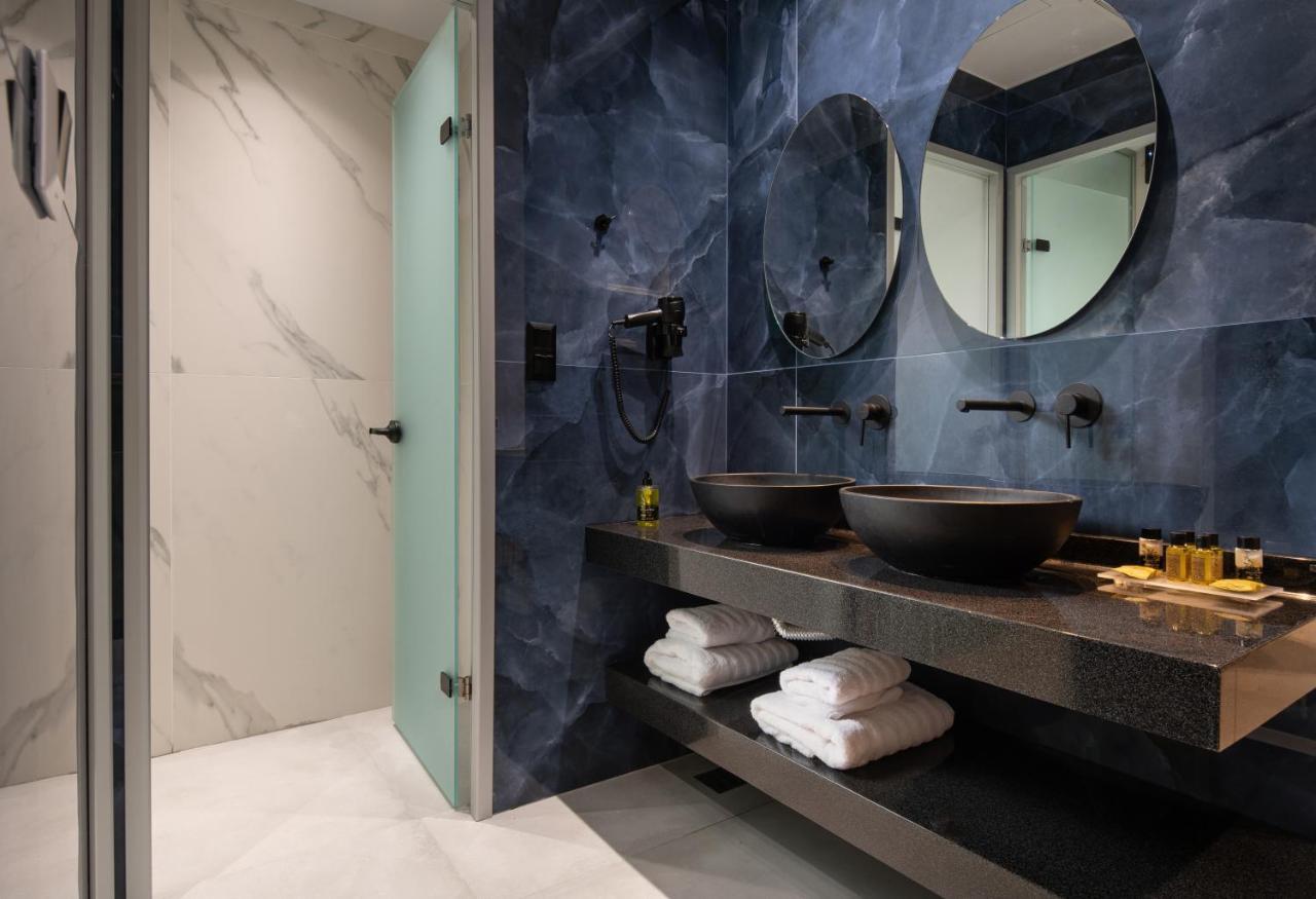 Lagomandra Luxury Suites With Private Pools Nikiti  Extérieur photo